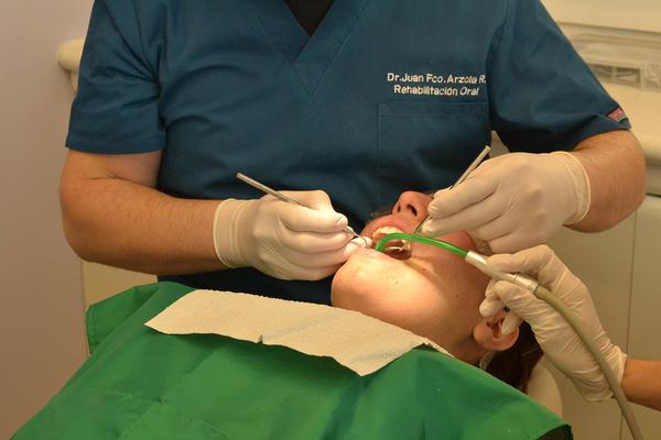 doświadczony dentysta w rzeszowie
